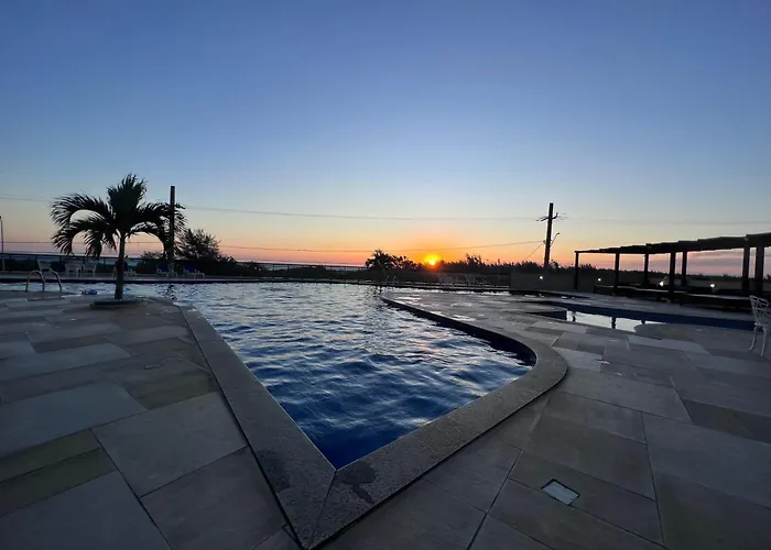 "Piscina Infinita Vista Mar Com Por Do Sol Praia Grande Arraial Do Cabo"
